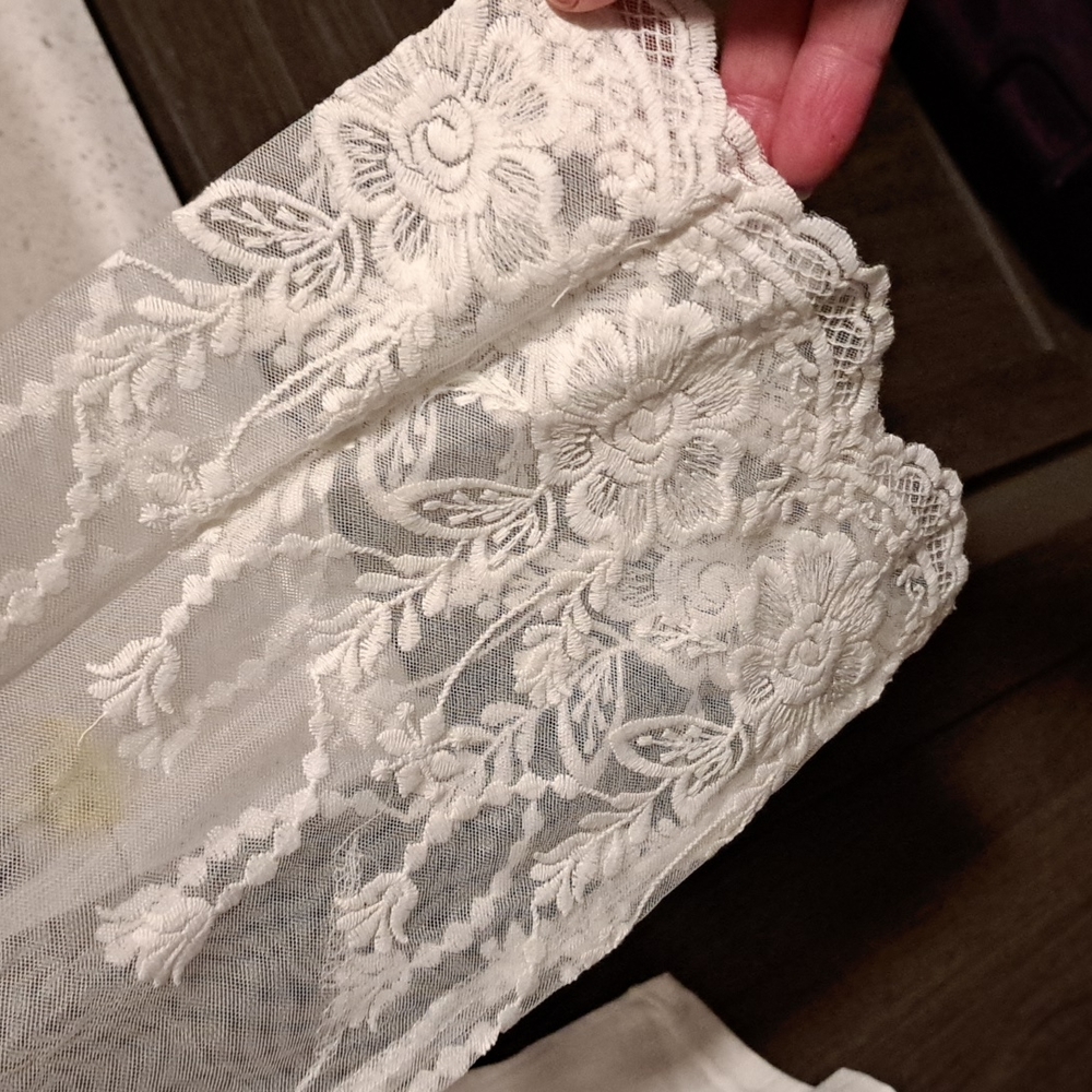 ♥️New flare lace sleeve top - Picture 6 of 7